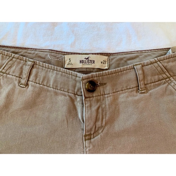 EUC Khaki / Beige HOLLISTER Short Shorts Sz 5/27 - Picture 4 of 7